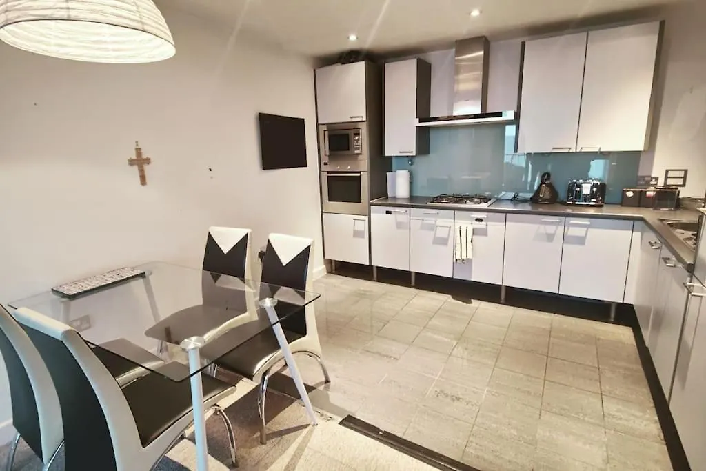 Custom House Apartments London United Kingdom